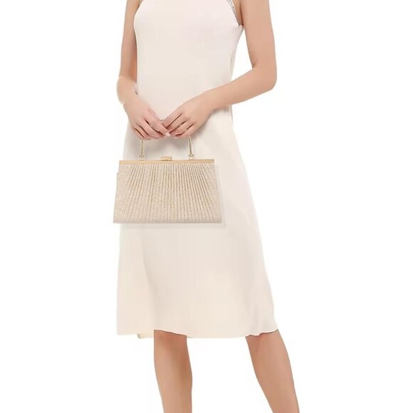 Women\'s Cream Shoulder Evening Chain Strap Sparkly Fashionable Clutch Bag